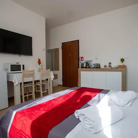Blue's Place - Vicino Stazione Chiasso Apartamento Como